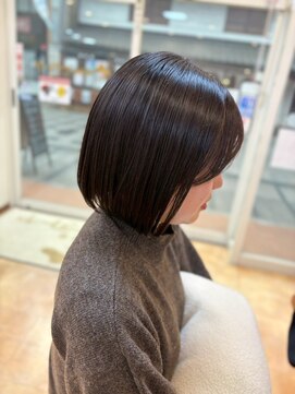 ヒラトヤ 肴町店 透明感ココアブラウン大人可愛い艶感ショートボブ20代30代40代