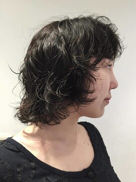 ナヌーク シブヤ(nanuk shibuya) ミニウルフレイヤーパーマ