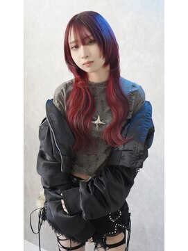 リリス(Lilith) ロング/ウルフ/レッド×ローライト/春色ハイトーン/10代20代30代