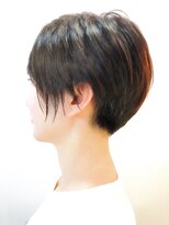 レンジシキチジョウジ (RENJISHI KICHIJOJI)&nbsp;綺麗なシルエットを創る刈り上げショート【RENJISHI】