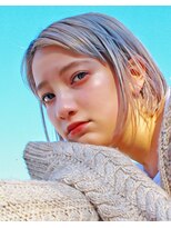 ソルトウォーター(SALT WATER)&nbsp;外国人風ハイトーンミニボブ