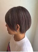 ショートボブ