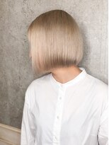 クレア 下北沢(CREA)&nbsp;ベージュ×切りっぱなしボブ