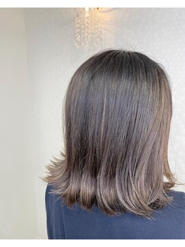 ヘアーアンドメイク ドレス(DRESS) エアタッチハイライト＆インナーカラー