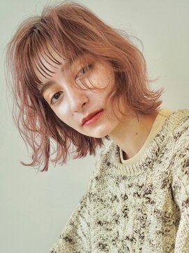 ノイカーム(noi Calm) 顔周りレイヤーカットくびれヘアミルクティーベージュカラー