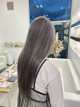 カッツ 駅家店(CUT S) シルバーベージュ