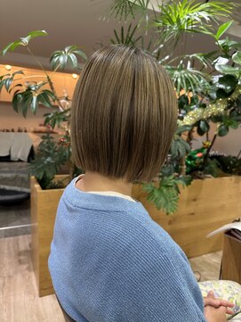 オーシャン(Ocean) 【OceanHair&Life川上彩夏】ナチュラル/切りっぱなし/ボブ