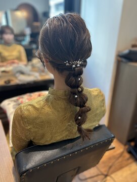 レジーナ トリドール(REGINA Tri'or) 編みおろしミニくるりんぱ