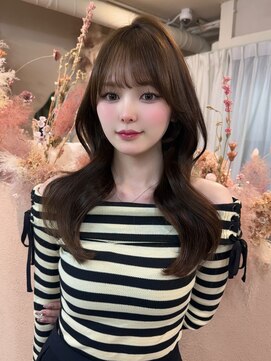 ユニ 表参道(uni) 大人気の韓国女優風くびれレイヤーカット/ヨシンモリ/エギョモリ