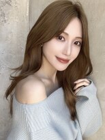 エインアンリー 明治神宮前(AIN.ANLY.)&nbsp;モーヴピンクベージュカラー韓国レイヤースタイル前髪カット