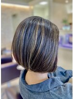 クール ヘアー ギャラリー 神明町店(COOL Hair gallery)&nbsp;大人のハイライト白髪ぼかしカラー×ショートヘア/40代、50代