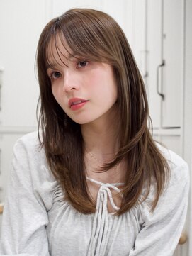 ガーデンヨコハマ(GARDEN YOKOHAMA) レイヤーカット 顔周りカット 大人ガーリー スモーキーカラー