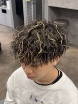ノイセルヘアー(Noisyle Men's hair) リバースセンターパート/ニュアンスパーマ/ダウンバング/MEN'S◎