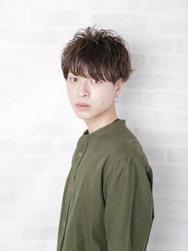 アフロディーテ ギンザ 秋葉原店(APHRODITE GINZA) 波巻き/ハイライト/マッシュパーマ/ウルフ/秋葉原