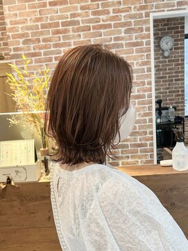 ヴィップルーム(viproom) くびれヘア/レイヤースタイル/アースカラー/ピンクブラウン