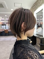 ビューエヒメ(VIEW EHIME)&nbsp;大人ラフウェーブ20代30代40代ボブブラウンスウィングショート