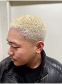 メンズカットアップバングスパイキーショートスキンフェード