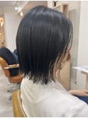 外はね切りっぱなしボブ