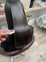 シャンプーボーイ 佐賀(SHAMPOO BOY)&nbsp;縮毛矯正/ストレート/髪質改善　　【イルミナ/トリートメント】