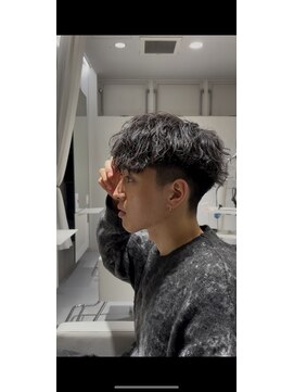 ミリ(milli Produce by ITAKURA) 波巻きパーマ