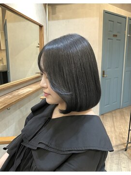 マスカリ(muscali) 星華,黒髪,ボブルフ,ネビージュ,小顔,ワンレン