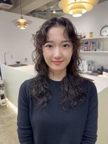 フィット ヒュー 千葉(fit hue)&nbsp;黒髪/オリーブグレー/ココアベージュ/小顔/クラゲヘアー【千葉】