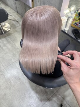 ノエ 心斎橋(Noe) 【Noe心斎橋YUTO】ブリーチ2回ホワイトミルクティー/髪質改善