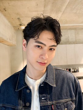 フィルムス 横浜(FILMS) ルーズパーマ/曲がる縮毛矯正/フェザーパーマ/横浜