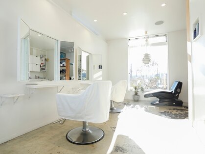 ヘアーデェカラー(hair de KOLOR)の写真