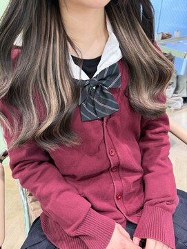 コル(CoL) ポイントエクステでかわいくイメチェン！