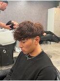 スパイキーショート フェード スペインカール ルーズパーマ