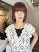 サンルーム(SUN room)&nbsp;顔周りレイヤーボブ切りっぱなしボブ顔周りカットブラウンツヤ髪