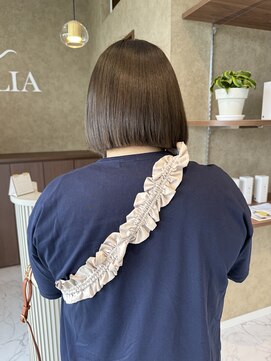 アリア 小豆餅店(ALIA) ボブ×縮毛矯正【加藤】