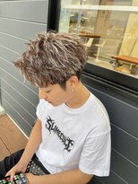 リット 甲府平和通り店(LIT)&nbsp;ホワイトベージュメッシュ×ツイスト
