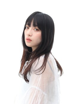 グラティコ(GratiCo)の写真/ダメージレベルに合わせたケアで髪の悩みを解決に導く。内部の強化と外部のケアで触りたくなる憧れの艶髪へ