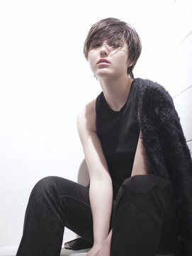 ココ 原宿(KOKO) #黒髪#小顔#クラゲヘアー#オリーブグレー#ココアベージュ