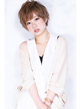 シーラス(cirrus) 【カジュアルガーリー】フェザーベリーショート20代/30代/40代