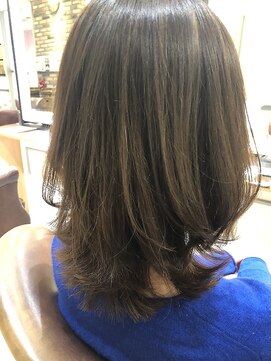 ブリッジ バイ ネオリーブ 綱島店(bridge by neolive) 大人気☆ミディアムウルフスタイル