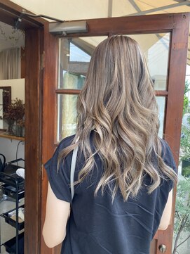 イング(ing) highlight × layer