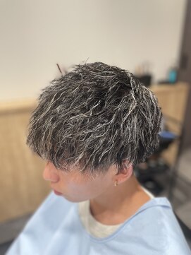 プーロ(Pu-ro) 最新トレンド！ツイスパ×ホワイトメッシュ