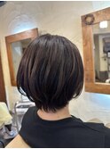 ショートボブ