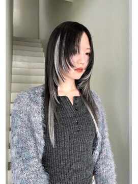 サイ(sai) 前髪/アンブレラカラー/こなれミディ/イメチェン/ウェーブパーマ