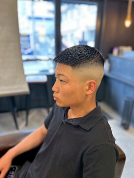 クフィア メンズヘアー カンポ 難波店(CUFFIA MEN'S HAIR CAMPO) スペインカールブルーブラックフェザーパーマスキンフェード