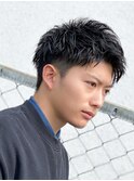 アップバングツーブロックバーバーフェードツイストメッシュ