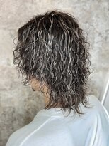 イエローコーン 金沢文庫店(YELLOW CORN)&nbsp;メンズホワイトメッシュパーマ/メンズハイライト/サーフカール