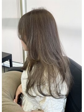 シエンゴールド(CIEN gold) グレージュ/ブリーチ/レイヤー#浜松駅#カラー#ブリーチ