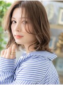 センターパート/ミルクティーベージュ/ミディアムレイヤー/30代g