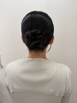 アカネ(Akane)&nbsp;お呼ばれヘアセット　まとめ髪アレンジ　20代　30代