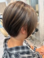 エヌアンドエー せんげん台店(N&A) 丸みシルエット×大人美人ショートボブ