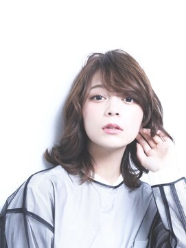 ラティ(Ratie) ”Ratie"ゆるふわフリンジ鎖骨ミディアム【久屋大通/栄】